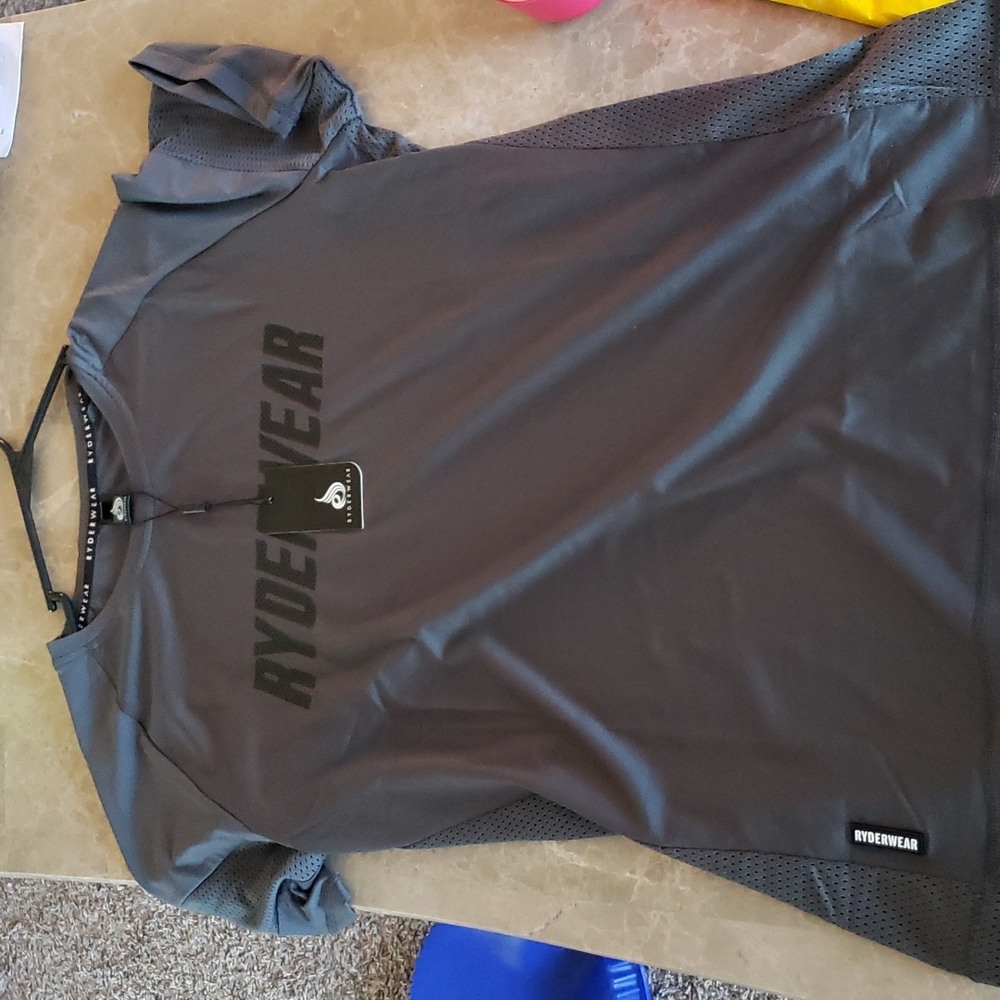 Nwt Mens ryderwear flex short sleeve size meduim